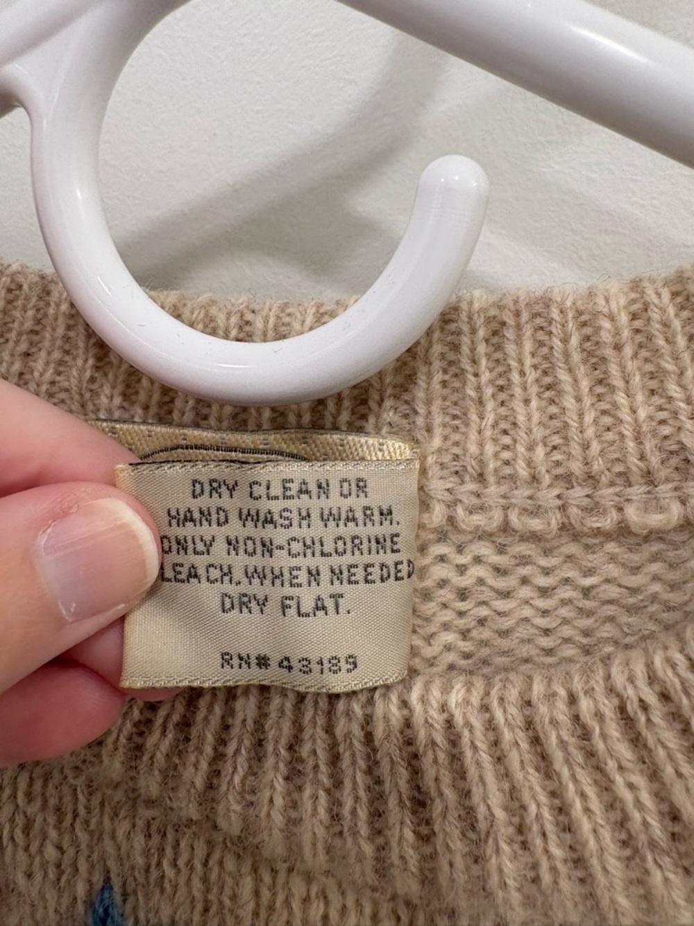 Vintage 90s Susan Bristol 100% Shetland Wool Dancing Ladies Knit Sweater Size S - Picture 3 of 14